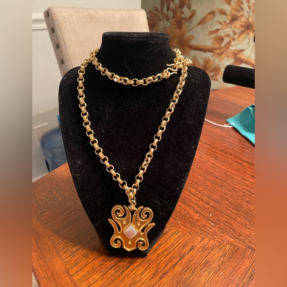 Christina Greene Pearl Medallion Necklace